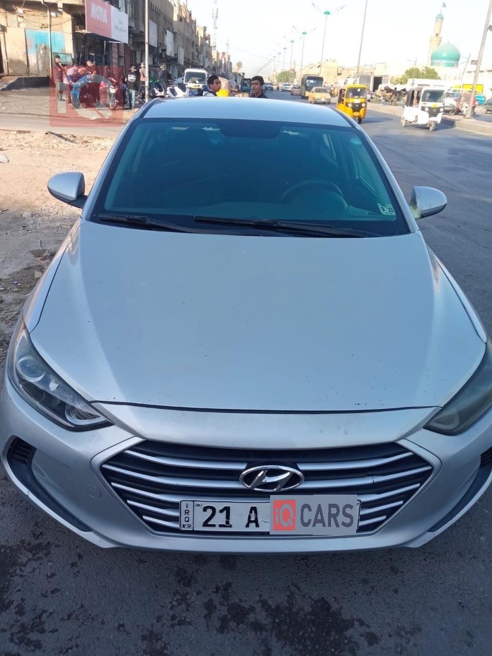 هیۆندای ئەلەنترا